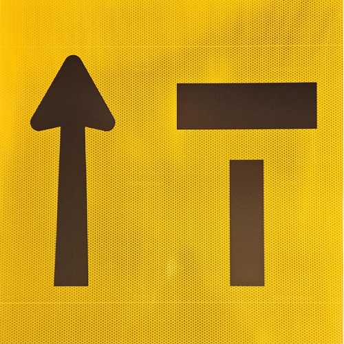 Sign Lane Status Open (Arrow Up) & Closed (T) 600 x 600mm Corflute Class 1